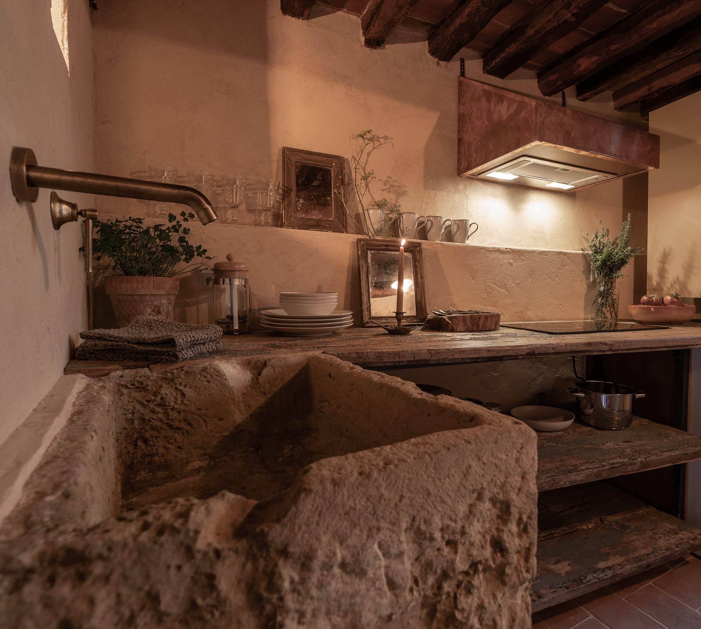 Borgo di Sotto Toscana Accommodation Medieval Montefollonico Tuscany Italy Kitchen