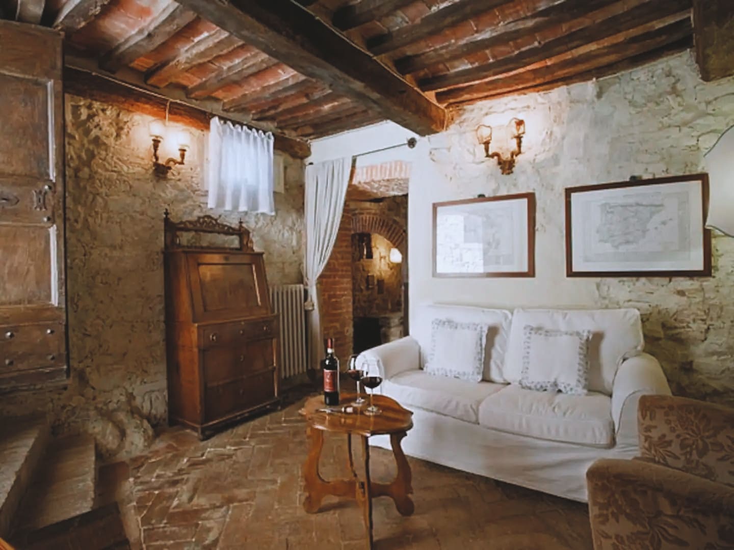 Tuscany Medieval Living Room
